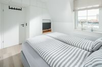 Schlafzimmer Lachmoewe 2